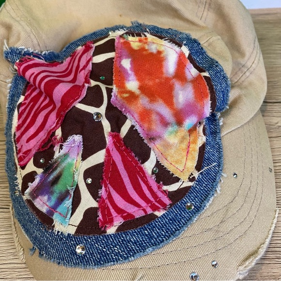 NEW | Peace Sign Embellished Distressed Hat w/ Rhinestones - Picture 3 of 4